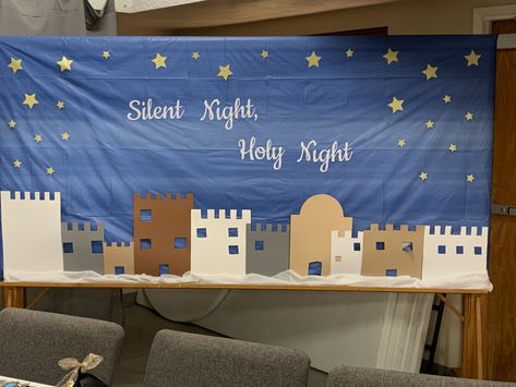 Nativity Backdrop, Childrens Ministry Christmas, Living Nativity, Live Nativity, Ward Christmas Party, Church Christmas Decorations, Preschool Rooms, Church Decorations, Xmas 2024