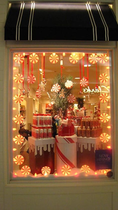 Peppermint Window Display, Candy Shop Window Display, Candy Cane Window Display, Store Window Christmas Displays, Christmas Store Window Displays, Storefront Christmas Displays, Christmas Shop Displays, Christmas Window Displays, Wrapped Books