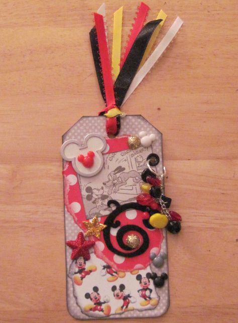 Disney Embellishments Diy, Disney Embellishments, Scrapbook Tags, Embellishments Diy, Disney Countdown, Scrapbook Embellishments Diy, Diy Embellishments, Scrapbook Disney, Cars Disney