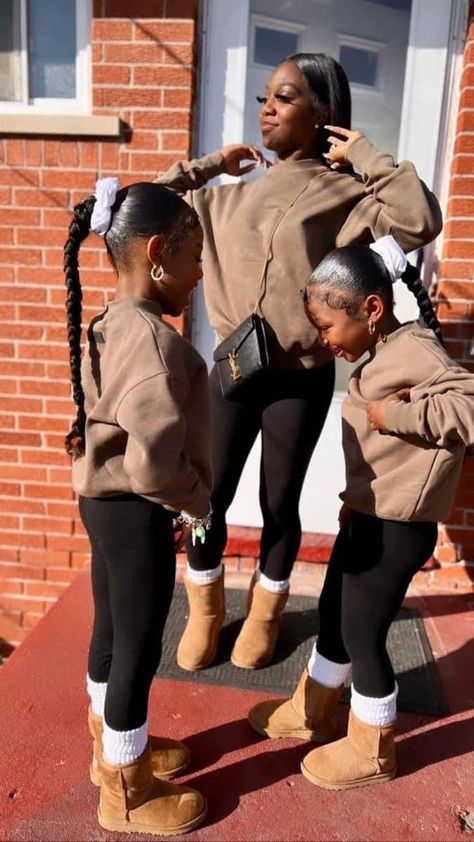 Matching Fall Outfits Mother Daughter, Mother Daughter Fall Outfits, Cute Family Fall Picture Outfits, Mom And Daughter Fall Outfits, Family 2 Daughters, Mommy Daughter Outfits Black, Mommy And Me Outfits Black People, Matching Baby And Mommy Outfits, Black Family Fall Pictures Outfits