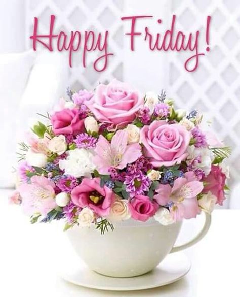 Happy Friday! I hope you have a great weekend!! I hope it's fun. #TGIF #happyweekend #readyfortheweekend #weekendishere #workhardplayharder #weekendfun #havefun #enjoy Carousel Party, Gubahan Bunga, Diy Flores, Fleurs Diy, Floral Arrangements Diy, Gorgeous Flowers, Beautiful Flower Arrangements, Wonderland Wedding, Deco Floral