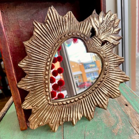 Tin Rays Sacred Heart Mirror - Etsy Sacred Heart Bed Party, Sacred Heart Decorations, Mexican Room Decor, Appartment Decor Ideas, Mexican Style Home Decor, Mexican Mirror, Sacred Heart Home Decor, Flaming Sacred Heart, Ceramic Sacred Heart