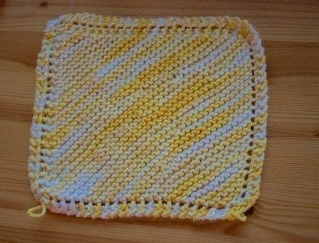 Super Easy Knit Potholder · How To Make A Pot Holder / Pot Stand · Yarncraft on Cut Out + Keep Knitted Potholders, Potholder Patterns Free, Potholder Patterns, Knit Dishcloth, Pot Stand, Easy Knit, Crochet Potholders, Dishcloth Pattern, Hand Crochet Baby Blanket