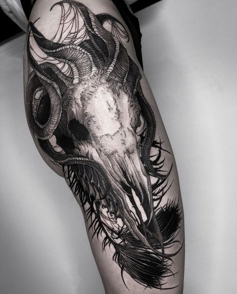 Large Gothic Tattoo, Skull Stomach Tattoos, Wendigo Tattoo Design, Tattoo Inside Bicep, Leshy Tattoo, Dark Realism Tattoo, Wendigo Tattoo, Dark Ornamental Tattoo, Neo Tattoo