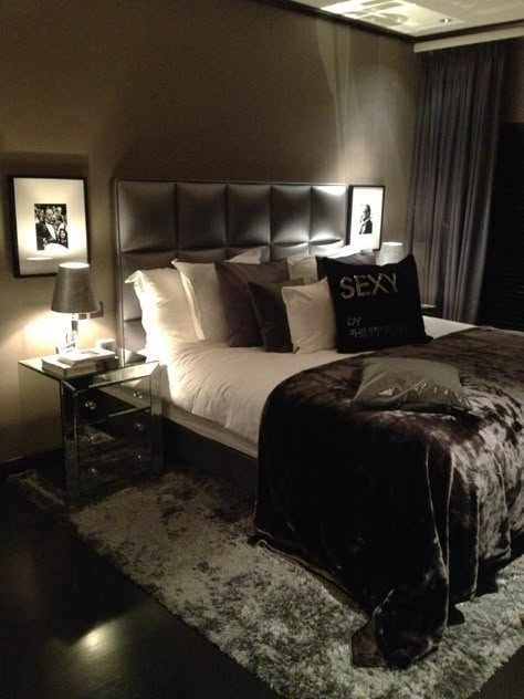 Minus the "sexy" pillow.... Dark Cozy Bedroom, Dark Bedroom, Romantic Bedroom, Couple Bedroom, Settee, Beautiful Bedrooms, Bedroom Styles, Dream Bedroom, My New Room