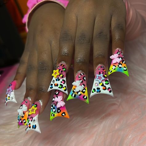 Rainbow leopard duckies 🌈🐆 DM/link in bio to book <3 | Instagram Rainbow Cheetah Print Nails, Lisa Frank Nails Short, Rainbow Duck Nails, Rainbow Cheetah Nails, Colorful Cheetah Print Nails, Duckies Nails, Lisa Frank Nails, Cheetah Print Nails, Cheetah Nails