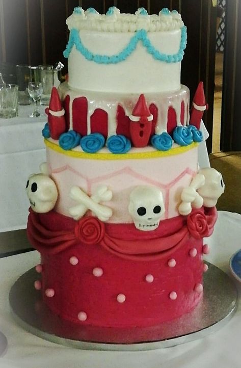 One piece wedding cake One Piece Wedding Cake, One Piece Themed Wedding, Anime Cake, Anime Wedding, Cake Inspo, April 20, One Piece Anime, Themed Cakes, Wedding Wire