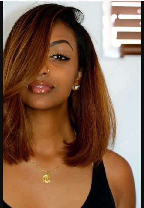 Honey blonde hair Hair Color For Dark Skin, Chic Bob, Hair African, Colors For Dark Skin, American Hairstyles, Ombré Hair, Hair Color For Women, Ash Brown, Ombre Hair Color