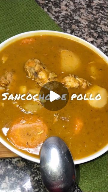 Cocinando con lily on Instagram: "Receta de sancochito de pollo 🇩🇴♥️😋 ay santísimo que delicia!! #rd #sancocho #receta #comida #cocina #comidacriolla #comidacaseras" Sancocho Dominicano, Sancocho Colombiano, Colombian Cuisine, October 27, Lily, On Instagram, Instagram