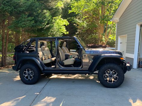 Jeep Without Roof, Jeep Wrangler Without Doors, Jeep Doors Off, Jeep With No Doors, Jeep Wrangler No Doors, Jeep Wrangler Doors Off, Four Door Jeep, Jeep Wrangler Tops, Jeep Wrangler Soft Top