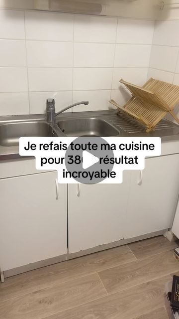 Naya deco on Instagram: "Je vous montre au quotidien que c’est possible d’avoir une jolie décoration avec un petit budget #travaux #avantapres #renovation #cuisine #deco #home #astuce #foryou" Appartement Aesthetic, Home Staging Cuisine, Home Renovation On A Budget, House Renovation Ideas, Inspiration Deco, Kitchen Studio, Deco Studio, Deco Nature, Deco Salon