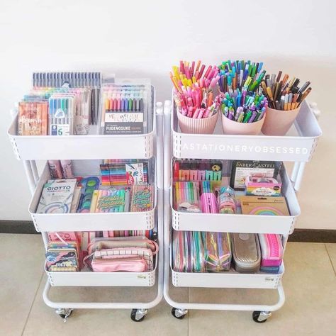 Study Organization Ideas, Study To Success, Dream Art Room, Kotak Bento, Stationery Obsession, Stationary Organization, Cute Stationary School Supplies, Study Organization, New Obsession