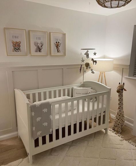 Nursery Decor Small Room, Gender Neutral Nursery Panelling, Panelling Walls Nursery, Unisex Nursery Gender Neutral, Newborn Nursery Ideas Neutral, White Cot Nursery, Nursery Small Space Ideas, Light Nursery Ideas, Nursery With Panelling