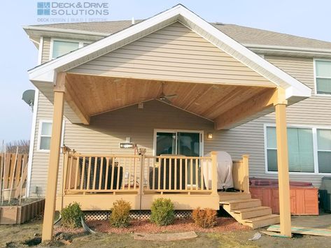 Porch Building, Deck Addition, Pergola Pictures, Cedar Deck, Porch Roof, Deck Designs Backyard, Deck Builders, Outdoor Living Patio, Patio Roof