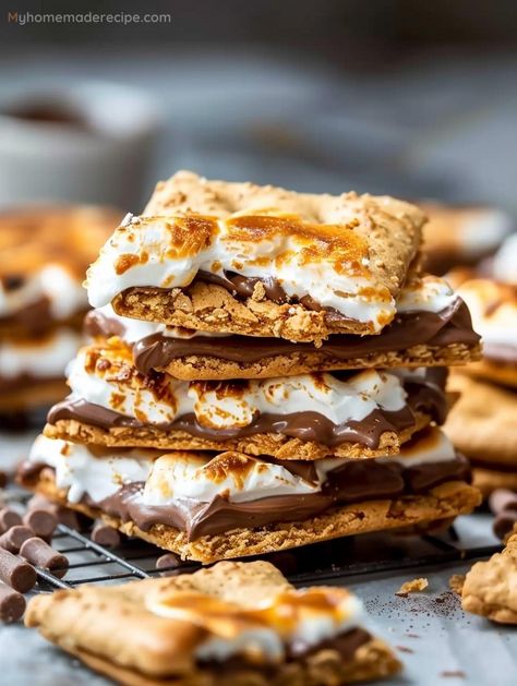 Savor The Ultimate S’mores Crack Recipe For A Blissful Treat - My Home Made Recipe Best Smores Dessert, S’mores Poke Brownies, Bake Good Recipe, S’more Chocolate Bark, Marshmallow Fluff Smores, Smores Desserts For A Crowd, S’mores Snack, S’more Dessert Recipes, S’more Bark