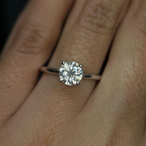 This Is A Beautiful 14 Karat Round Engagement Ring, 1ct. Lab Grown Diamond And 12 Round Diamonds 0.05ct Around The Halo. Size 6.50. It Is Originally $2.730.00 And On Sale For $1,899.00 Round Tiffany Engagement Ring, Round Diamond Engagement Rings Platinum, Engagement Rings Square Halo, Small Circle Engagement Rings, Engagement Rings 2.5 Carat, Wedding Ring Circle Diamond, Wedding Ring Round Diamond, Silver Circle Engagement Rings, Round Engagement Rings White Gold