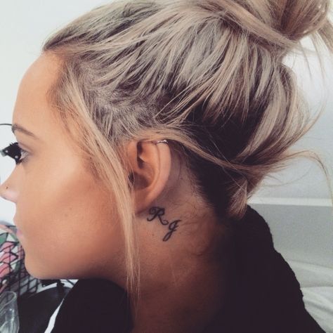 small tattoo Ear tattoo Letter tattoo Tattoos for girls Behind The Ear Tattoo Ideas Initials, Letter Tattoo Behind Ear, Initial Tattoo Behind Ear, Japanese Letters Tattoo, Letter B Tattoo, Small Letter Tattoo, Tattoo Ear, 2024 Tattoo, Wife Tattoo