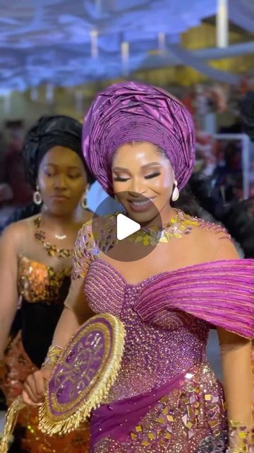 Igboweddingng™️ on Instagram: "Beautifully made 🔥
Bride @mz_chinweee
Planner @justdebsevents
Makeup @tmtbylayinka
Gele @bam_gele
Beads @quincybeads_
Hairstylist @hairchanic_ng
Wedding dress @lacharisnigeria
George @uctreasure_george
Bride’s 1st outfit @oyemese
Bride’s 2nd outfits @cyma_fashion
Bride’s After party outfit @cyma_fashion
Shoes & purse @tavinstores
Accessories @stylish_bridals_
Wedding rings =@bozjewelry
Groom’s outfit @Oij_taiwo_stitches
Groom’s shoe,fan&stick @olas_signatures
Decoration @eventsbymide 
Cake  @splendidsplash
Dessert @splendidsplash
Videographer/ photographer @klalaweddings / @klalaphotography
Cinematography @klala films
Reels @reeltimeng
Photobooth spin @Naija360booth 
Cocktail drinks @prococktails.ng
Food Caterer @delight fingers
Small chops @officialeselicio After Wedding Outfit The Bride, After Wedding Outfit, After Party Outfit, Small Chops, Naija Wedding, Fashion Bride, Bridal Wedding Rings, Beautifully Made, Bride Style