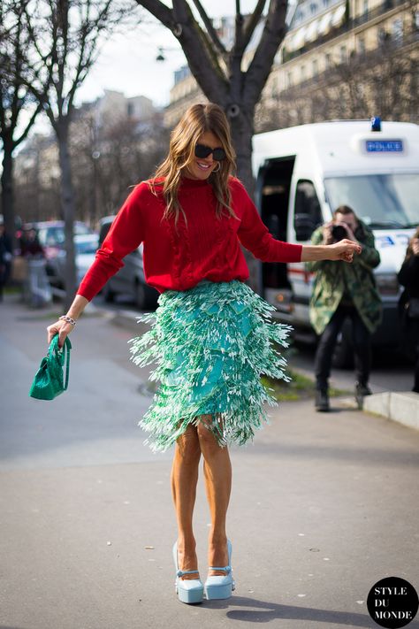 Anna Dello Russo Street Style Street Fashion by STYLEDUMONDE Street Style Fashion Blog Milan Street Style, Anna Dello Russo, Bright Fashion, Vogue Japan, Milan Fashion Weeks, Street Style Paris, Red Sweater, 2014 Fashion, Green Skirt