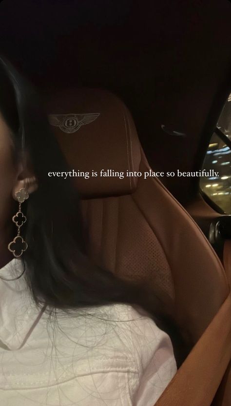 🕊️credit: dash.slc on insta Vision Board Inspiration, Rich Lifestyle, Rich Women, Luxury Lifestyle Dreams, Classy Aesthetic, Future Lifestyle, Rich Life, Dream Lifestyle, Self Motivation