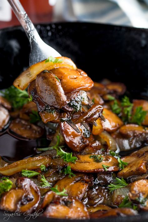 Carmelized Onions And Mushrooms, Mushrooms Aesthetic, Steak Toppings, Mushroom Vegan, Mushroom Dishes, Caramelized Onions And Mushrooms, Mushroom Side Dishes, Mushroom Aesthetic, Mushroom Tacos