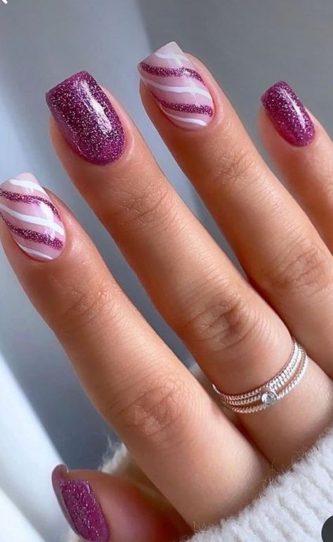 Milky Nails, Manicure Nail Designs, Square Nail Designs, Fancy Nails Designs, Nagel Tips, Short Square Nails, Glitter Gel Nails, Short Acrylic Nails Designs, Nail Designs Glitter