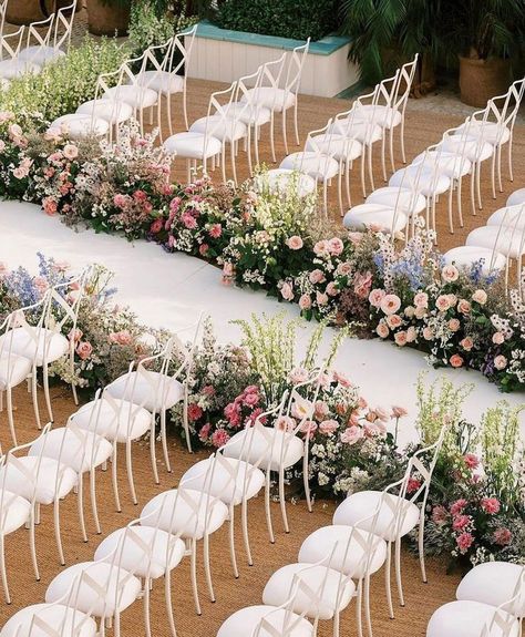 Wedding Aisle Decorations Outdoor, Chuppah Ideas, Floral Aisle, Wedding Church Aisle, Wedding Walkway, Wedding Aisle Outdoor, Aisle Decorations, Wedding Isles, Wedding Moodboard