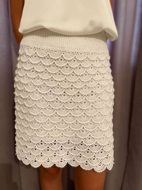 Free Crochet Top Ideas | Just Beautiful❤❤ | Facebook Crochet Skirt Ideas, Crochet Top Ideas, Skirt Ideas, Crochet Skirts, Cotton Outfit, Top Ideas, Crochet Dress Pattern, Crochet Woman, Crochet Skirt