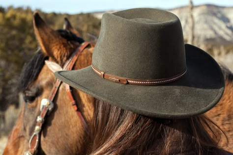 The Stetson Gallatin Outdoor Hat is constructed of crushable wool felt and features a pinch front crease crown, interior dri-lex sweatband and pick stitched leather hat band. Wool Felt. Made in USA. Outback Hat Outfit, Women’s Rancher Hat, Felt Rancher Hat, Woman’s Cowboy Hat, Pinch Front Cowboy Hat, Women’s Stetson Hat, Outback Hat Womens, Rancher Hats For Women, Womens Felt Cowboy Hat