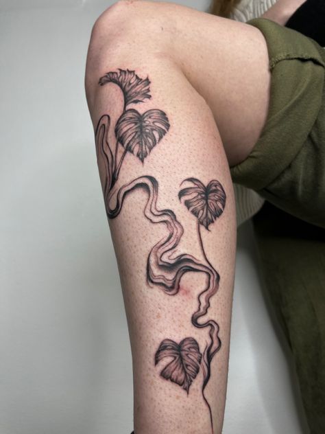 Leaf Tattoo On Back, Trippy Plant Tattoo, Abstract Vine Tattoo, Monstera Tattoo Thigh, Monstera Shoulder Tattoo, Mini Plant Tattoo, Monstera Vine Tattoo, Abstract Plant Tattoo, Pothos Plant Tattoo