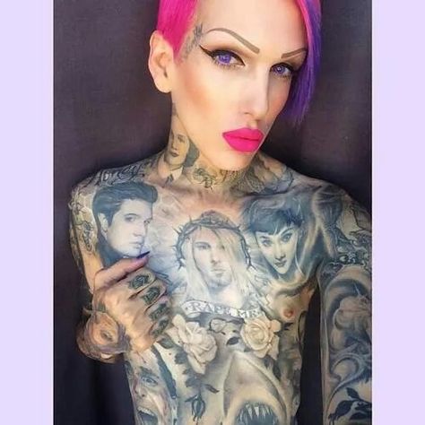 Jefree Star Jeffree Star Tattoos, Jeffrey Star, Theatre Makeup, Star Tattoos, Jeffree Star, Tatting, Piercings, Halloween Face Makeup, Beauty Hacks