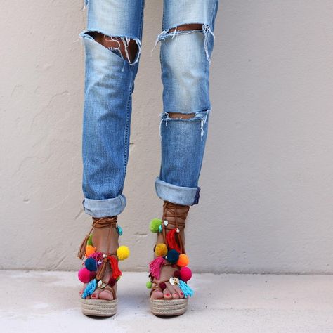 alamedaturquesa – official online store Pom Pom Heels, Diy Sandals, Free Spirit Style, Denim Diy, Summer Fashion Trends, Gorgeous Shoes, Lace Up Sandals, Diy Shoes, Shoe Obsession