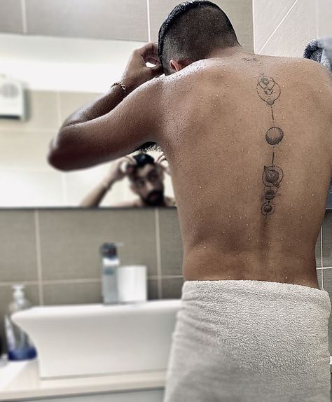 mens back tattoo casual vibes Spinal Tattoo For Men, Men’s Back Tattoo, Men Back Tattoos, Back Tattoo Ideas For Men, Back Tattoo For Men, Mens Back Tattoo, Back Tattoos For Guys Upper, Geometric Line Tattoo, Spinal Tattoo