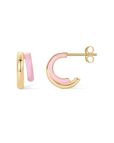 PRICES MAY VARY. Dive into a world of trendy elegance with our pink enamel huggie earrings. These petite treasures are 13mm in diameter and 6.5mm wide, seamlessly merging with any outfit, elevating your look whether it's a daytime casual or evening sophistication. With their compact design, they're as comfortable as they are chic. Crafted with meticulous care, our earrings are plated in 14k yellow gold combined with exquisite enamel work. This ensures a long-lasting finish. More than just a stat Colorful Silver Earrings, Gold Charm Earrings, Evry Jewels Earrings, Trendy Jewelry 2024, Earrings Preppy, Good Earrings, Light Pink Earrings, Gold Hoops Earrings, Preppy Accessories