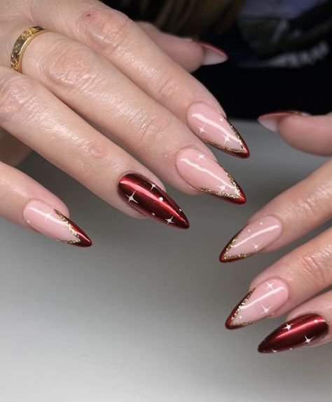 Unghie Nail Art, December Nails, Red Christmas Nails, November Nails, Christmas Nails Easy, Christmas Gel Nails, Gold Nail, Christmas Nails Acrylic, Nail Files