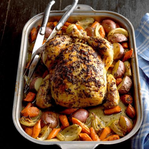 Roasted Chicken with Rosemary Recipes For Newlyweds, Best Roast Chicken Recipe, Best Baked Chicken Recipe, Rosemary Chicken Recipe, Rosemary Roasted Chicken, Best Roasted Chicken, Roast Chicken Dinner, Roast Chicken Recipe, Rosemary Recipes