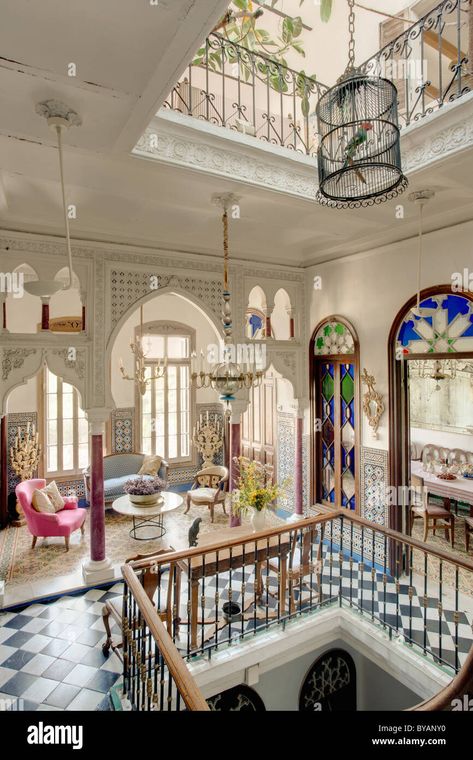 Interior Boho, تصميم داخلي فاخر, Moroccan Homes, Moroccan Interiors, Casa Patio, Maximalist Decor, Moroccan Design, Moroccan Decor, Style At Home