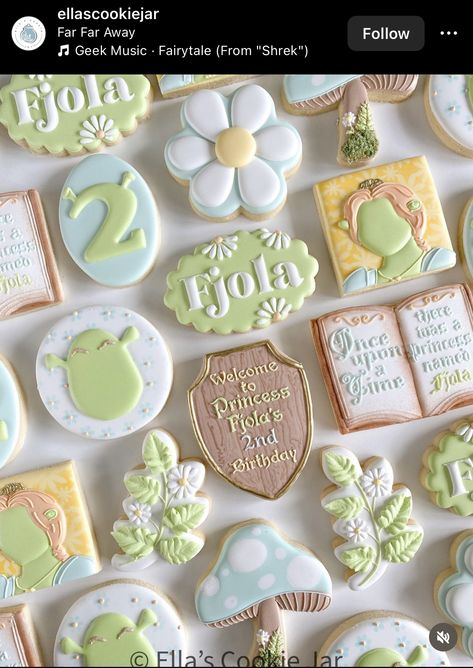 Shrek Wedding, Shrek E Fiona, Kylie Baby Shower, Shrek Cake, Wedding Shower Cookies, Cookies Theme, Wedding Shower Themes, Disney Cookies, Baby Birthday Themes