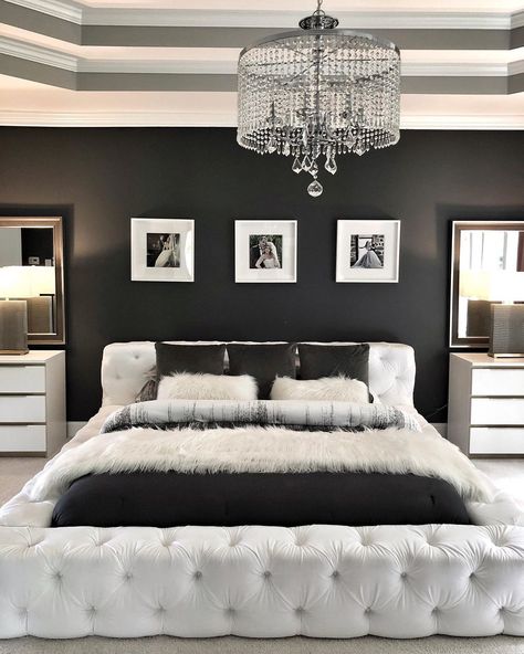 Bedroom Decor Master For Couples, Bilik Perempuan, Bedroom Decor For Couples, Master Decor, Teen Bedroom Decor, Girl Bedroom Decor, Stylish Bedroom, Master Bedrooms Decor, Room Inspiration Bedroom