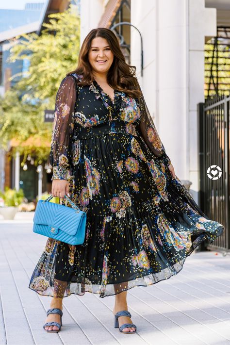 How to Style By Anthropologie Smocked V-Neck Maxi Dress. Fall Outfits for Women 2022. Party Dresses. Plus Size Dresses. Plus Size Fashion. Fall Fashion. Midi Dresses for Fall | Party Dresses | Curvy Style | Nicole Curves to Contour Trendy Fall Dresses, Fall Party Dresses, Fall Party Dress, Dresses Curvy, Dresses For Fall, Casual Outfits Plus Size, Plus Size Looks, Curvy Style, Dresses Plus Size