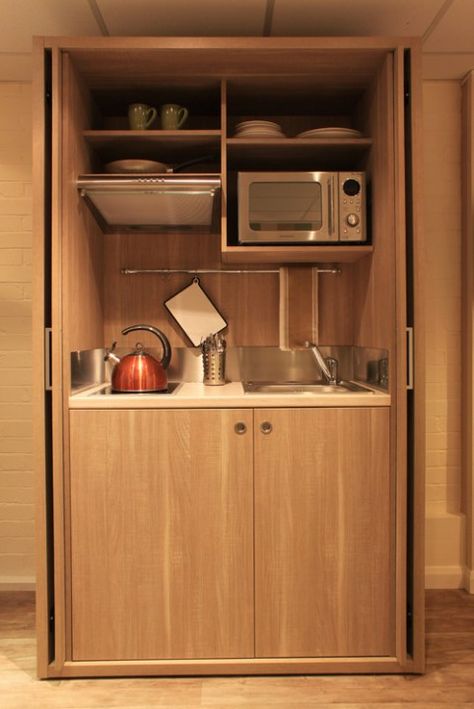 Kitchenettes Ideas Mini Kitchen, Studio Kitchenette, Mother In Law Apartment, Kitchenette Ideas, Kitchenette Design, Micro Kitchen, Apartemen Studio, Compact Kitchen Design, Small Kitchenette