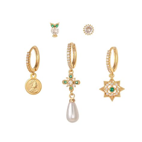 PRICES MAY VARY. 💚[Package include] One set comes with 5 different pieces of earrings. 2 studs inlaid with shiny cubic zircon. One is sparkling owl and the other is a sun. The 3 dangle hoop earrings are in baroque style. Snowflake, coin and large pearl. 💯[18K Gold Plated] Our dainty earring sets are all made of high quality brass plated with 18K REAL GOLD. AAAAA+ cubic zircon inlaid. Fine workmanship makes our cartilage studs and dangle hoop earrings shiny and luxury. 💎[Size and Design] Very Stuff To Buy On Amazon, Cutesy Outfits, Ear Stacks, Earring Stacks, Ear Cuff Piercing, Green Lizard, Pretty Ear Piercings, Black Choker Necklace, Asymmetrical Earrings