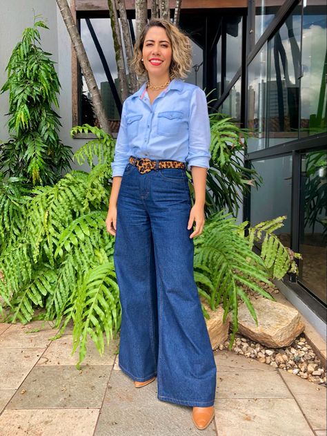 Pallazo Jeans Outfits, Wide Leg Jeans Office Outfit, Pallazo Jeans Outfit, Stripy Top Outfit, Denim Wide Leg Pants Outfit, Palazzo Jeans Outfit, Blue Blouse Outfit, Palazzo Outfit, Palazzo Pants Outfit