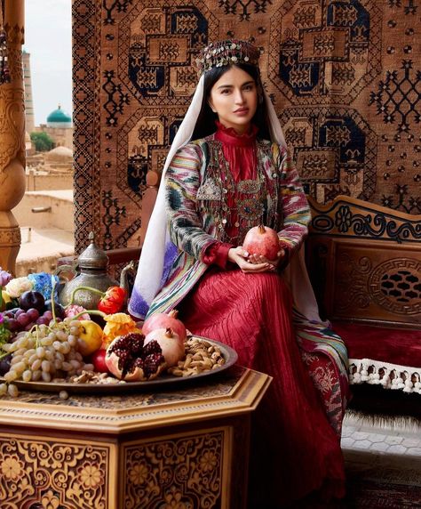 Tajiki Dress, Uzbek Clothing, Ottoman Dress, Balochi Dress, Native Dress, National Clothes, Ethnic Chic, Turkish Culture, Costume National