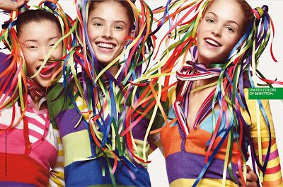 ASIAN MODELS BLOG: Du Juan Ad Campaign for Benetton Benetton Ads, United Colors Of Benneton, Artistic Fashion Photography, Outrageous Fashion, Artistic Fashion, Colors Inspiration, 80's Fashion, David Sims, Erin Heatherton