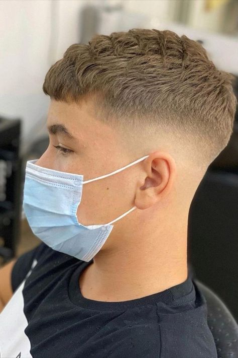 Blonde Hair Fade, Mid Fade Haircut, Men Fade Haircut Short, Short Fade Haircut, Barber Haircuts, Mens Haircuts Short Hair, Low Fade Haircut, Taper Fade Haircut, Mens Fade