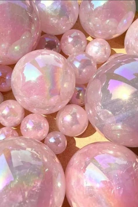 Pink Diamond Aesthetic, Rose Quartz Aesthetic, Gemstones Aesthetic, Gemstone Aesthetic, Shiny Rocks, Aura Aesthetic, Aura Rose Quartz, Pineapple Wallpaper, Flower Background Iphone