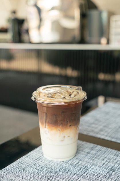 Ice Latte Aesthetic, Ice In A Cup, Ice Coffee Aesthetic, Iced Latte Aesthetic, Aesthetic Cafe Food, Cup On Table, Coffee Macchiato, Coffee Shop Tables, Adriana Locke