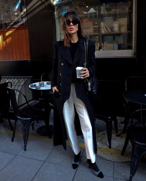 Black Outfit Formal, Ootd Aesthetic, White Look, White Shoe, Shoe Black, White Shoes, Black Outfit, Daily Inspiration, Black Shoes