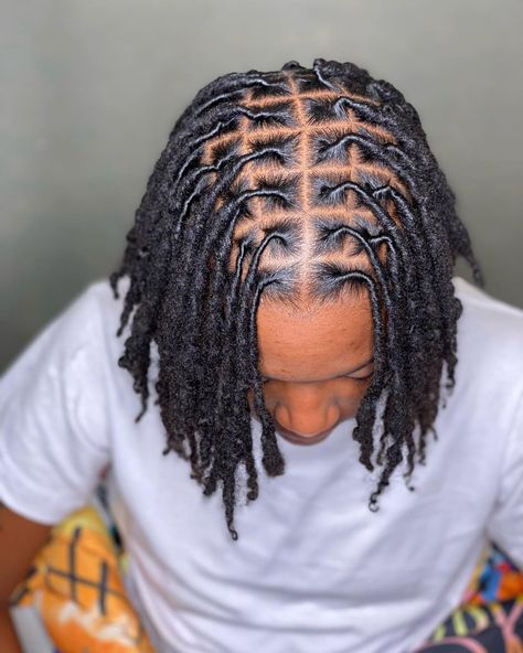 Starter Locs Middle Part, Faux Locs Hairstyles For Men, Medium Size Locs Men, Middle Part Starter Locs, Locs With Middle Part, Medium Locs Men, Middle Part Dreads Men, Middle Part Locs Men, Men Loc Styles Medium